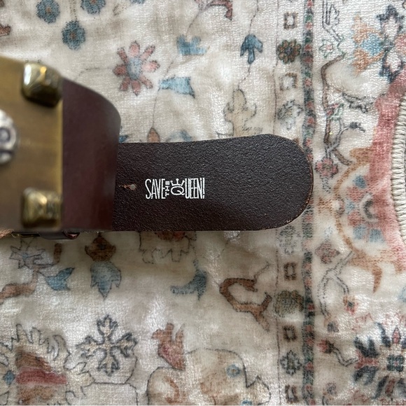 Save The Queen Chocolate Leather Belt - Picture 7 of 9